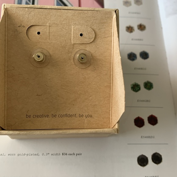 Chloe + Isabel Crystal Stud Earrings 💎✨ - Picture 2 of 3